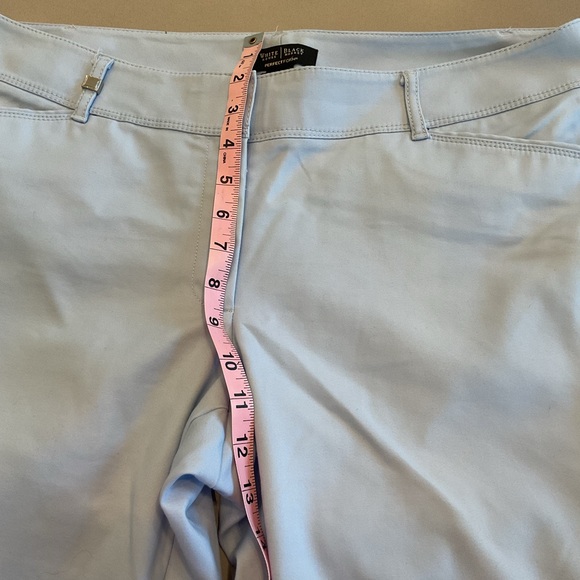 White House Black Market Light Blue Straight Leg Jeans size 12 - Picture 8 of 9